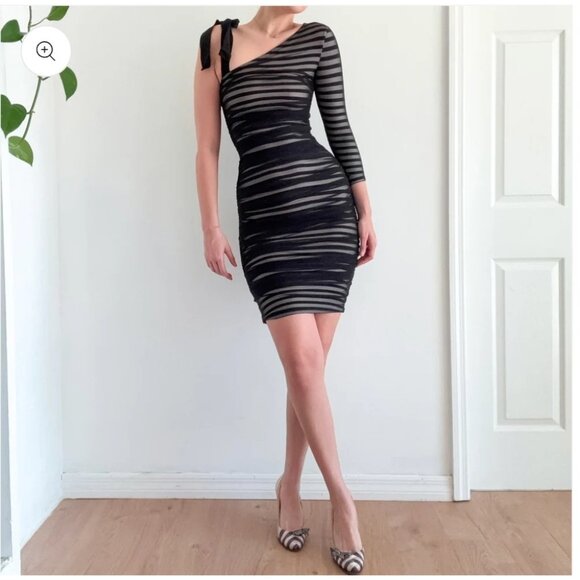 BCBG Max Azria Cocktail Dress Striped One Shoulder Size Medium Black White - Picture 3 of 10